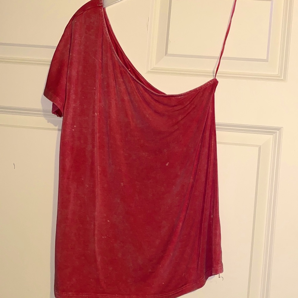 ❗️NWOT❗️AE “soft & sexy T” off the shoulder, pink, mineral washed, stretchy